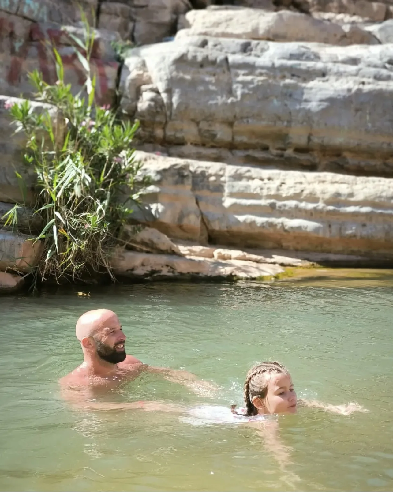 Paradise Valley Travel Guide